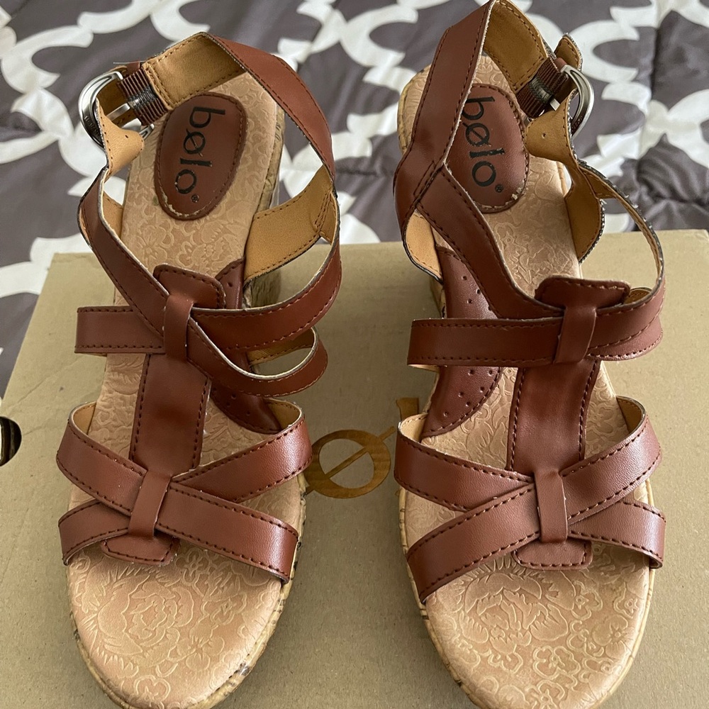 Bolo Sandals Womens 10 M White Leather Platform Wedge Open Toe Ankle Strap